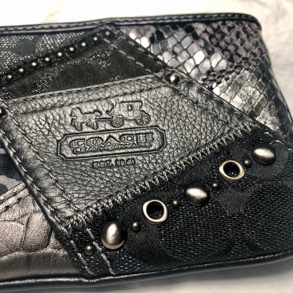 Limited Edition Madison Patchwork Wristlet - Picture 9 of 14